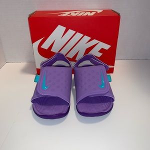 NWT Nike Sandals For Girl New